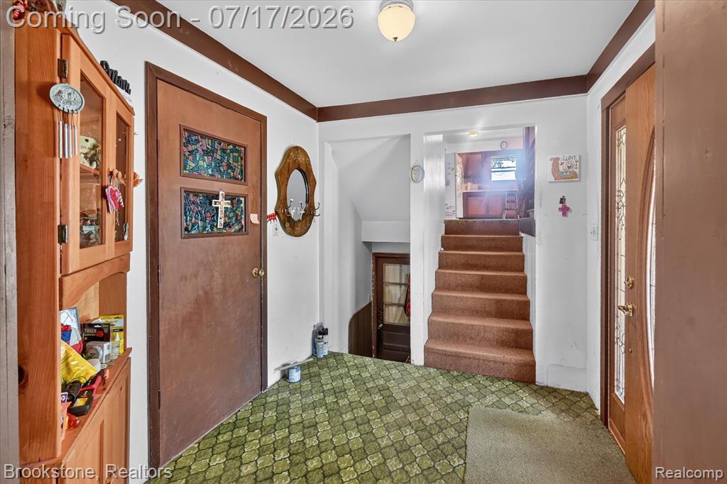 22025 Lakefield Road Property Photo 32