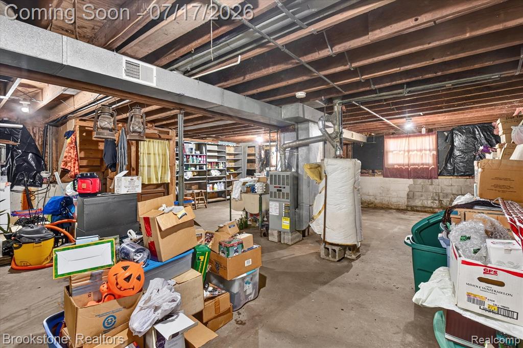 22025 Lakefield Road Property Photo 35