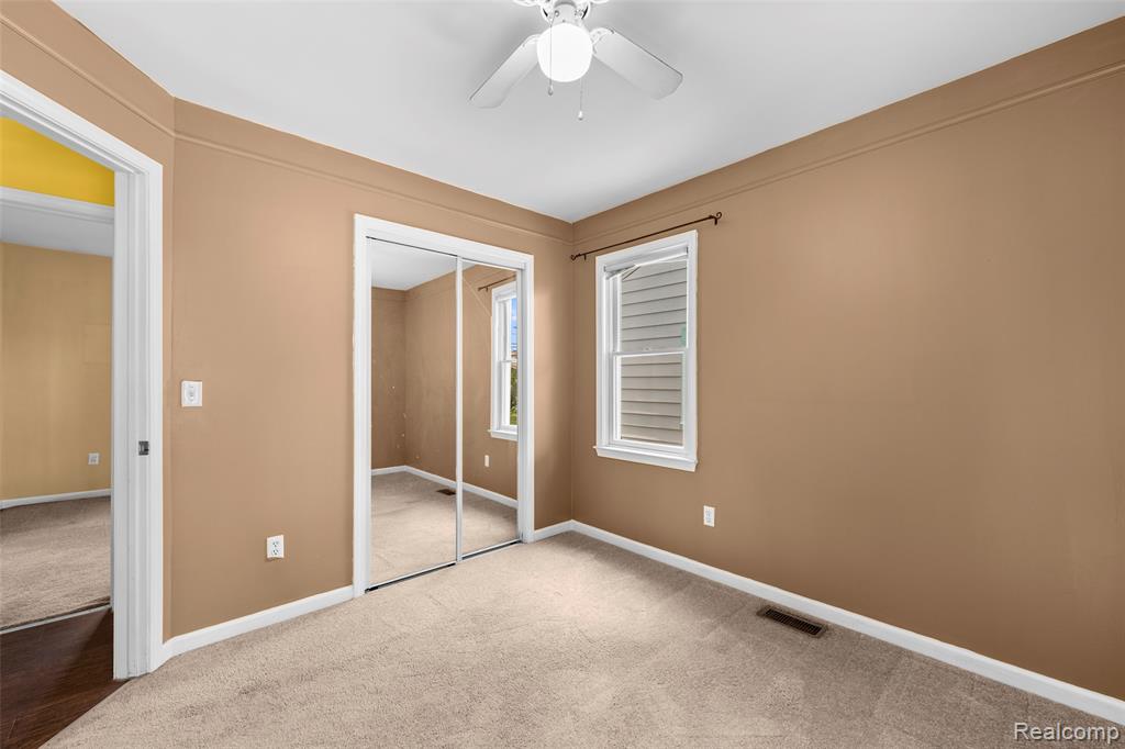 536 E Barrett Avenue Property Photo 12