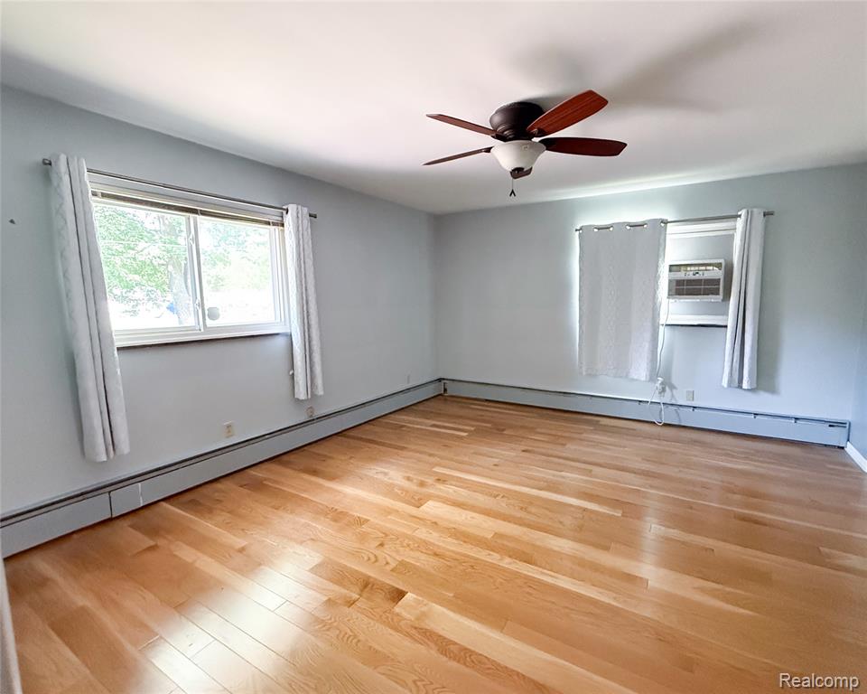 1460 Monroe Street Property Photo 21