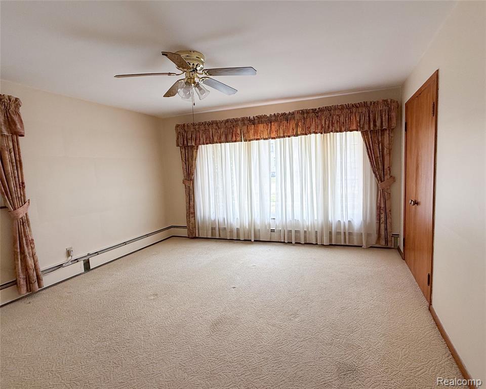 1460 Monroe Street Property Photo 28