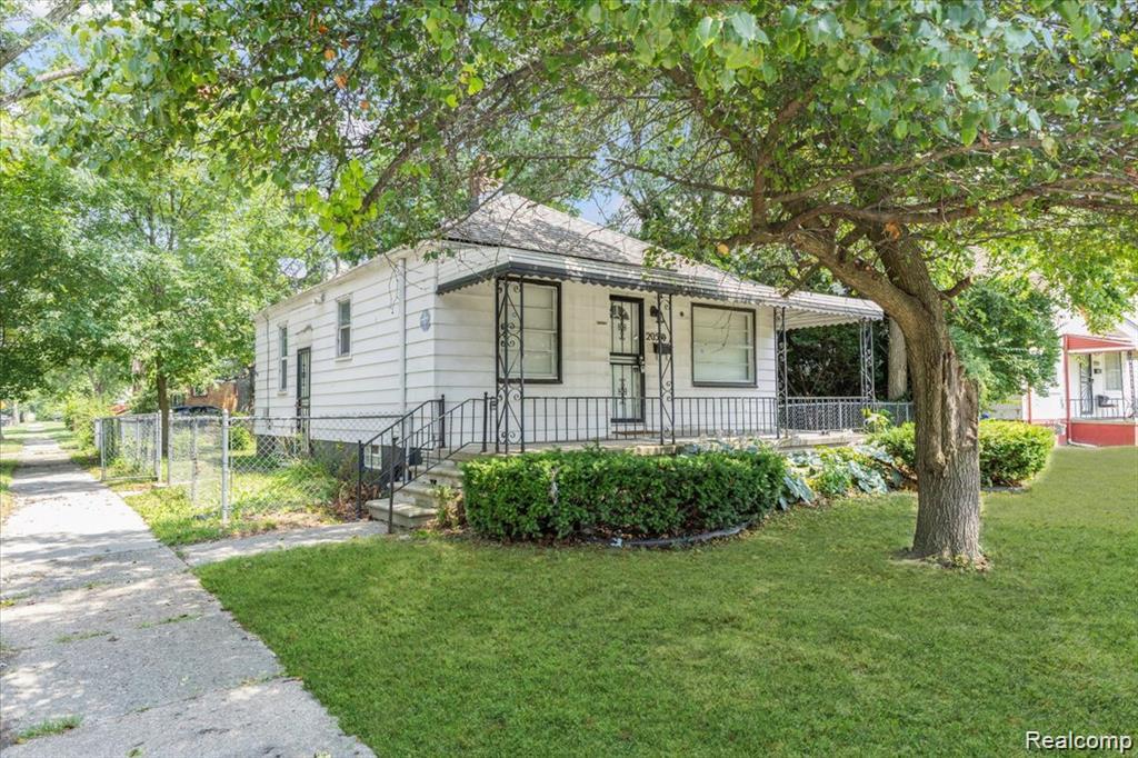 20550 Tireman Street Property Photo 1