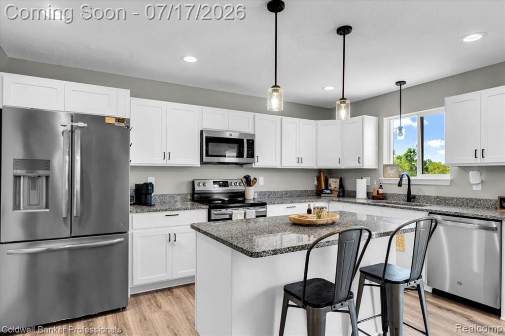 417 Constitution Avenue Property Photo 10