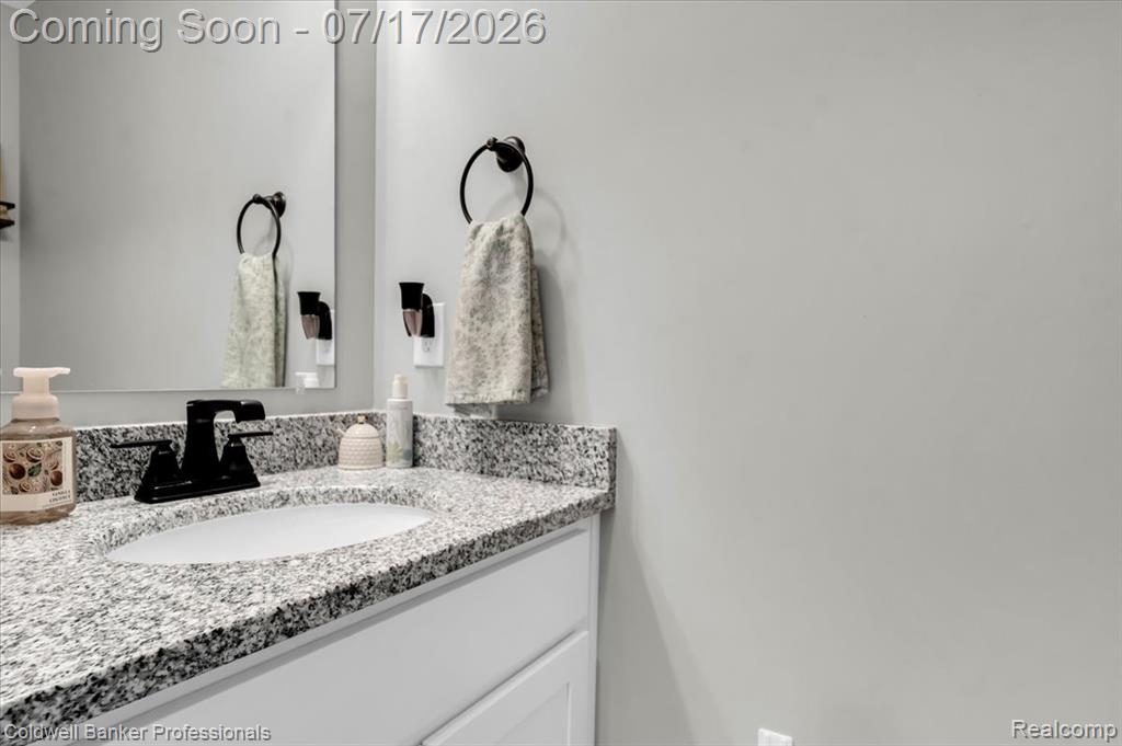 417 Constitution Avenue Property Photo 13
