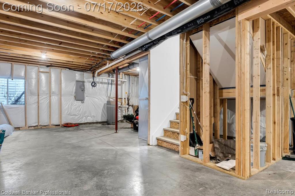 417 Constitution Avenue Property Photo 26