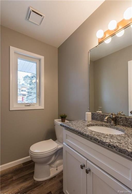 185 Fraser Street Property Photo 7