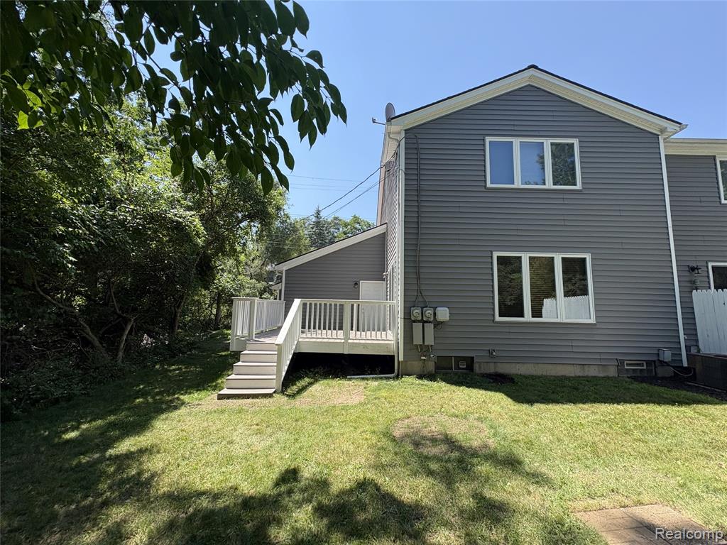 185 Fraser Street Property Photo 15