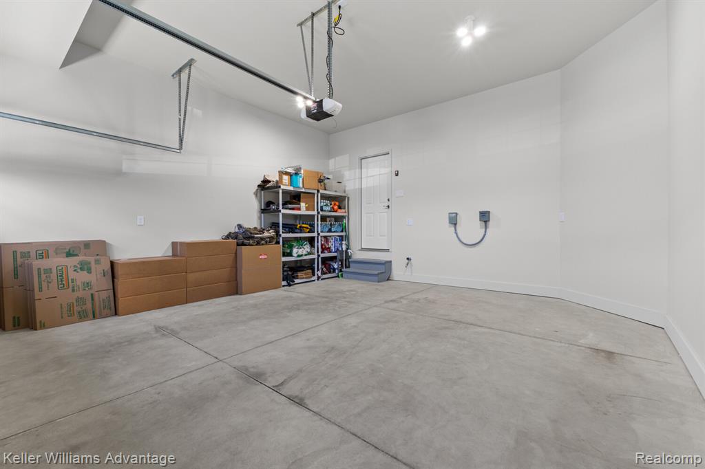836 Addison Circle Property Photo 36