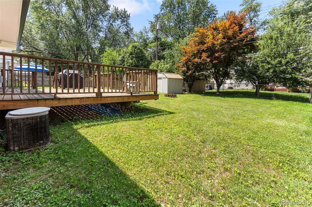 3322 Royal Boulevard Property Photo 24