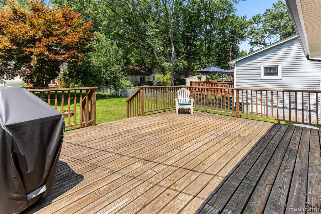 3322 Royal Boulevard Property Photo 28