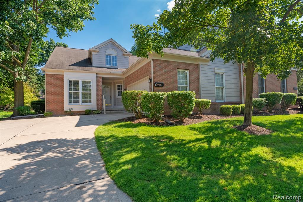 39681 Muirfield Lane Property Photo 1