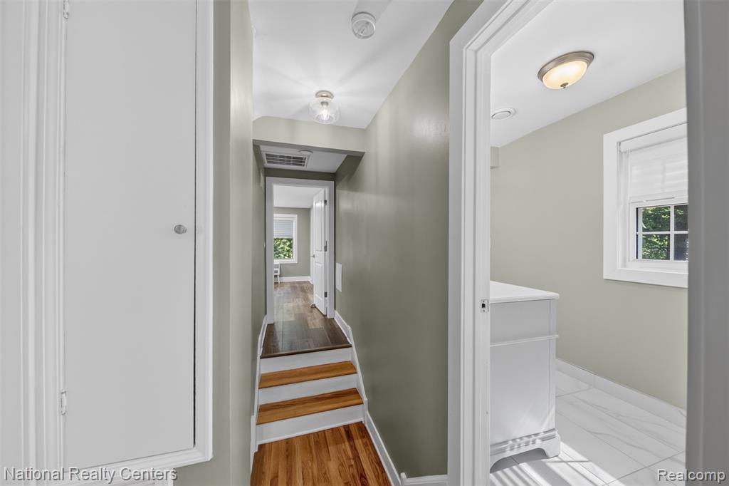1905 Steere Place Property Photo 30