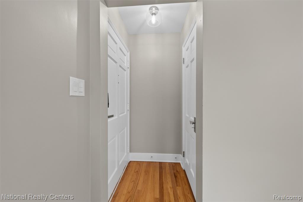 1905 Steere Place Property Photo 44