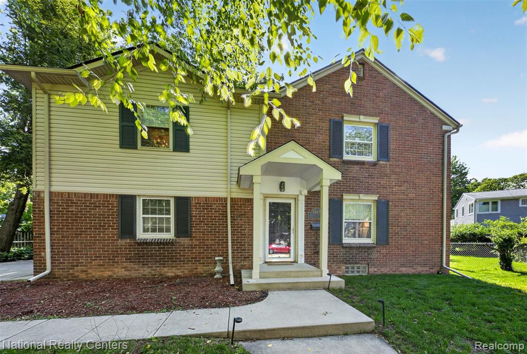 1905 Steere Place Property Photo 61