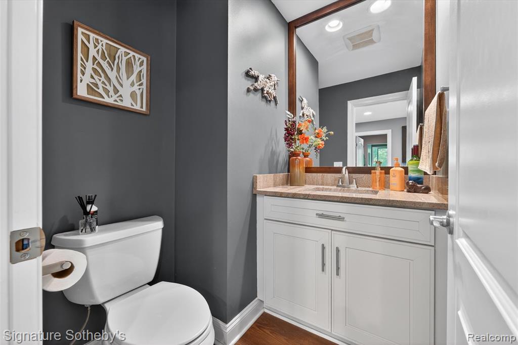 30650 Lahser Road Property Photo 42