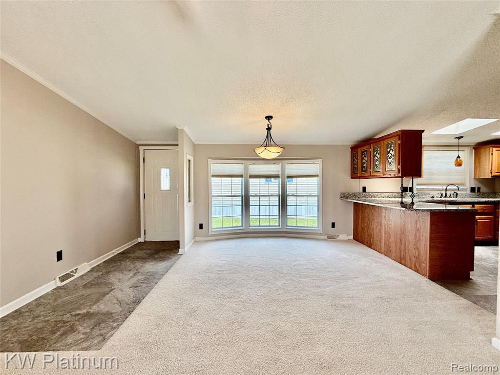 1201 Orchard Lane Property Photo 2