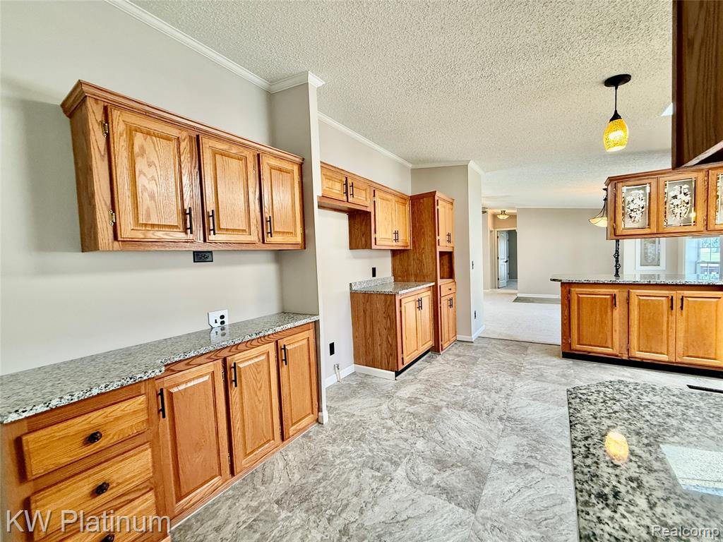 1201 Orchard Lane Property Photo 8