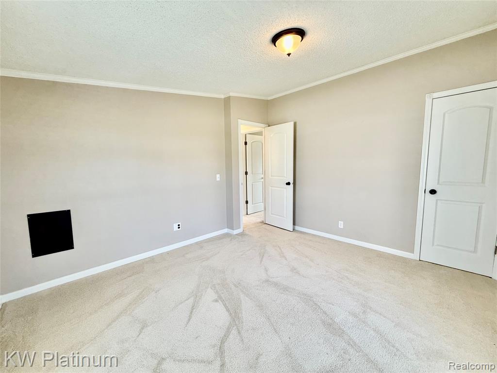 1201 Orchard Lane Property Photo 18