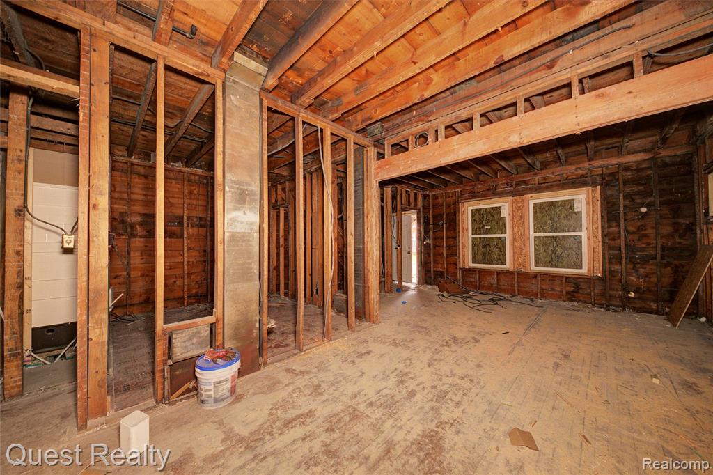 18659 Goulburn Street Property Photo 7