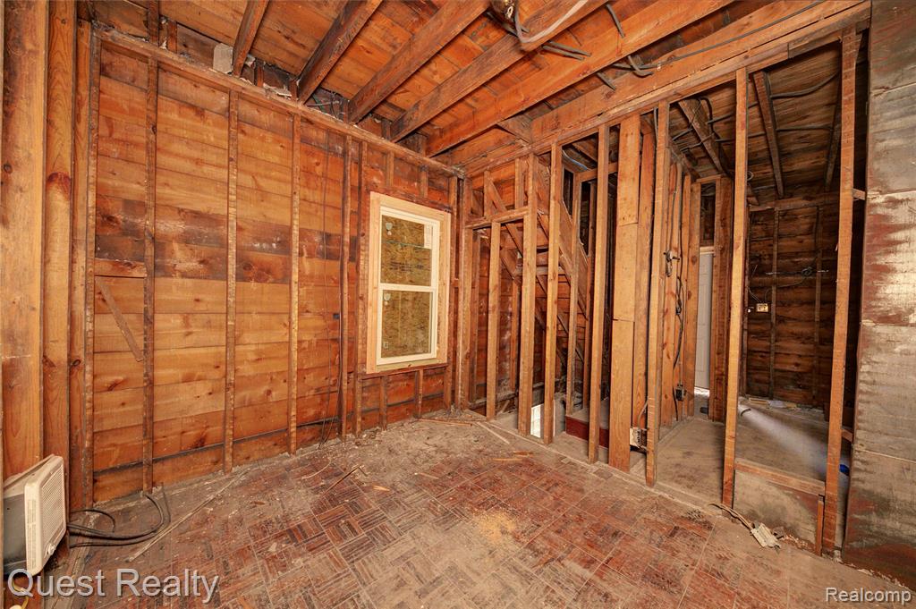 18659 Goulburn Street Property Photo 8