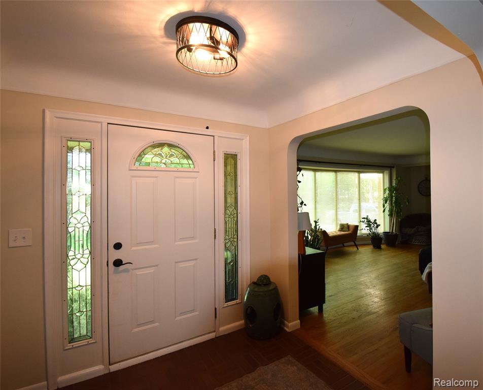 53620 Odilon Avenue Property Photo 3