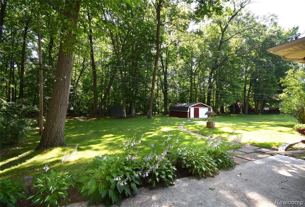 53620 Odilon Avenue Property Photo 20
