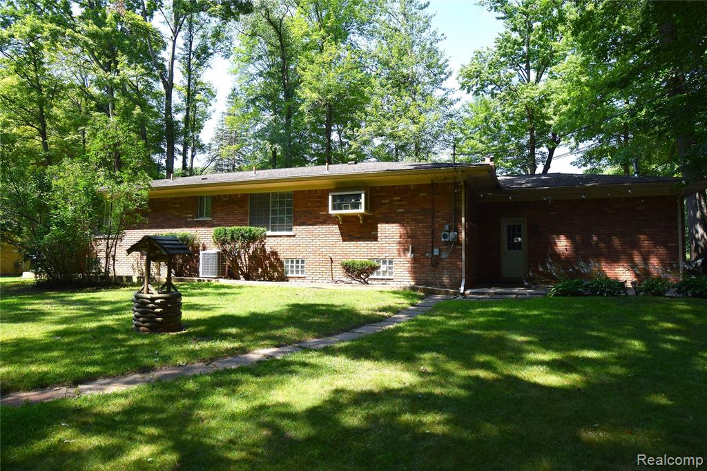 53620 Odilon Avenue Property Photo 21