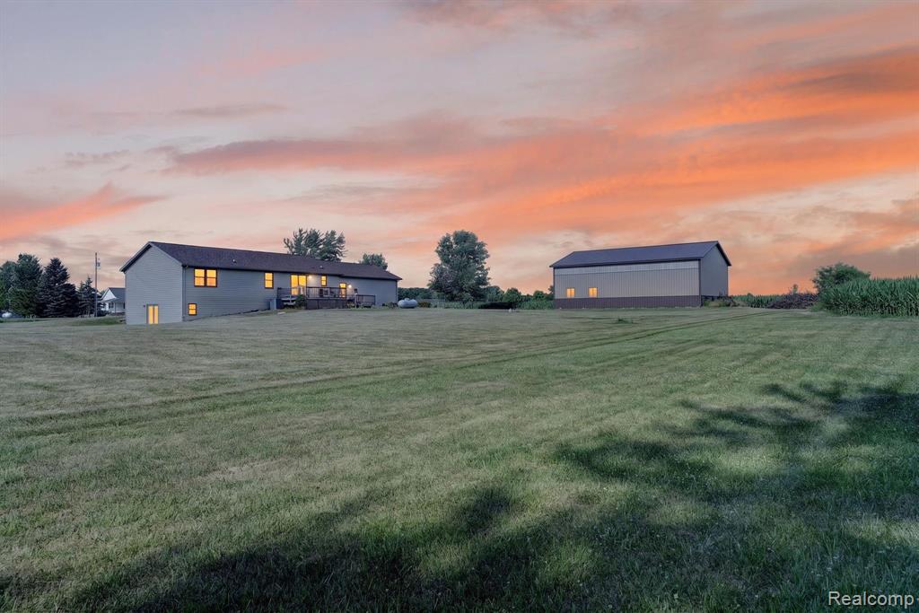 9889 Ditch Road Property Photo 60