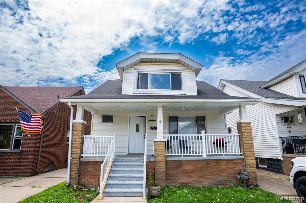 5725 Bingham Street Property Photo 1