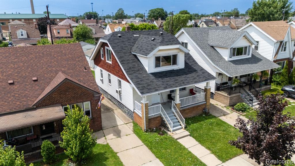 5725 Bingham Street Property Photo 3