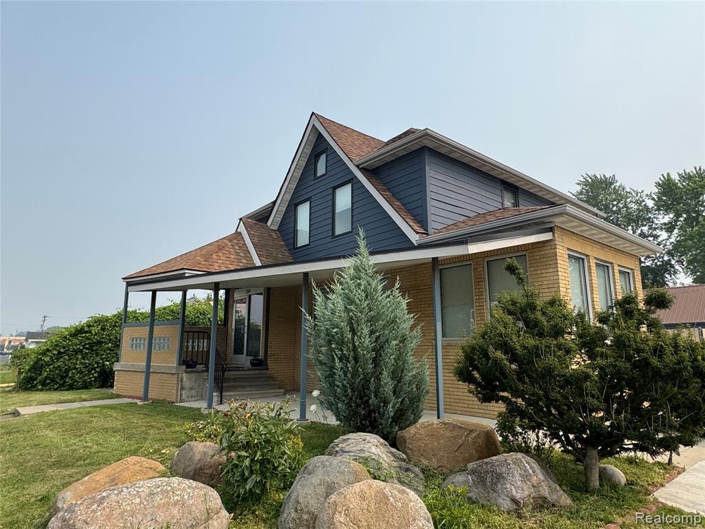 2349 Washtenaw Road Property Photo 1