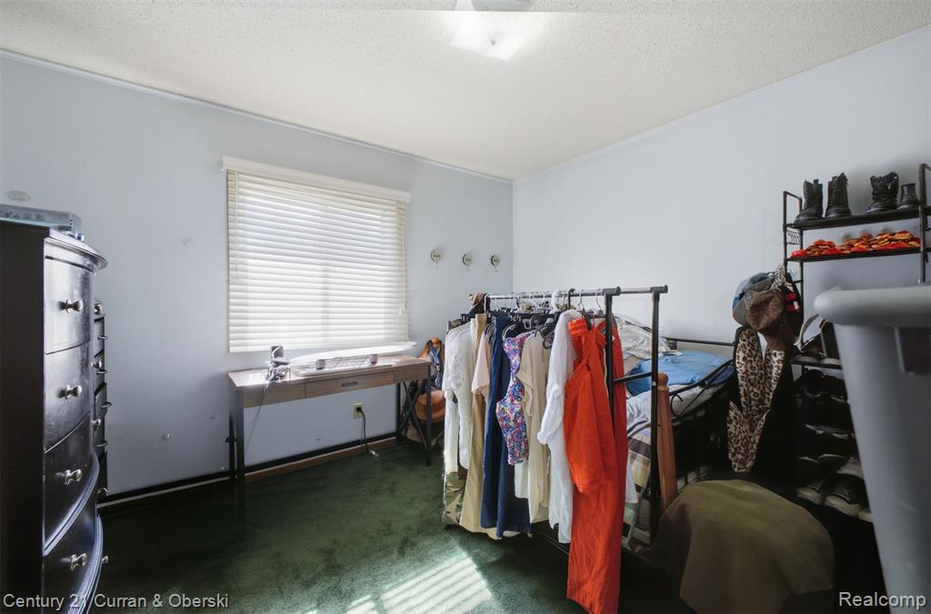 38098 Hixford Place Property Photo 18