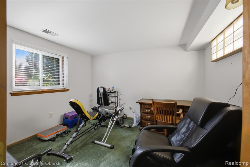 38098 Hixford Place Property Photo 20