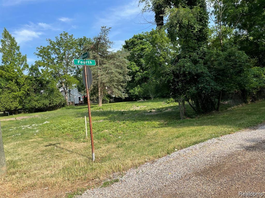8269 Bellevue Road Property Photo 3