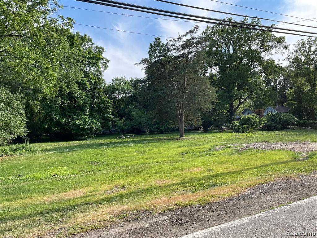 8269 Bellevue Road Property Photo 4