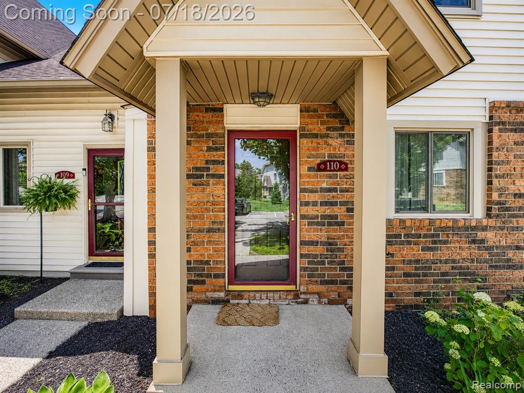 7300 Bluewater Drive Property Photo 8