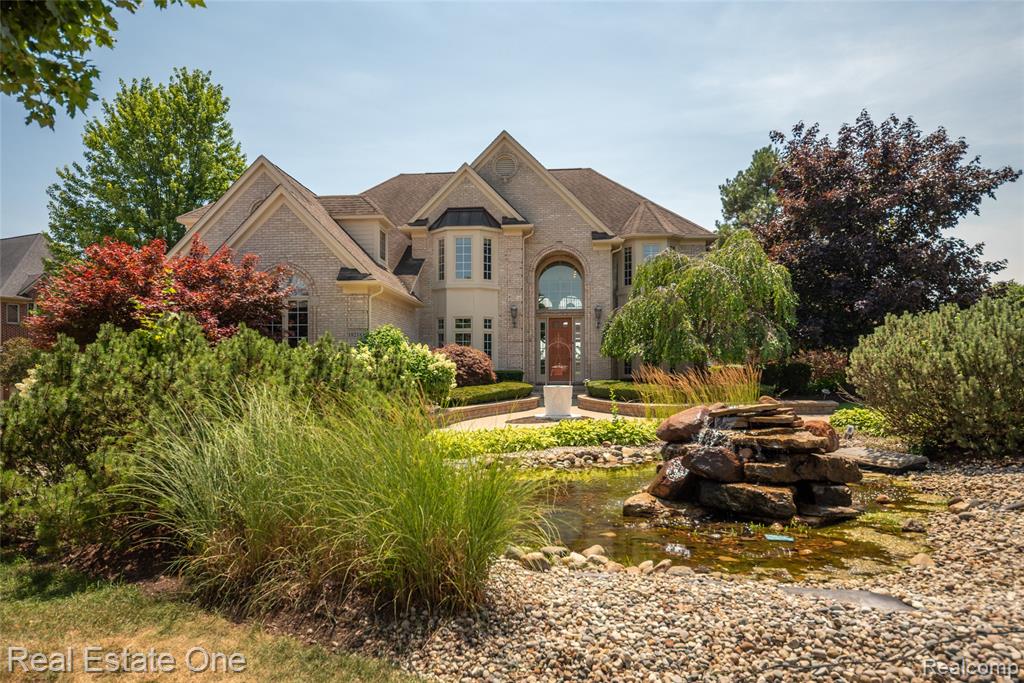 18218 Clairmont Circle