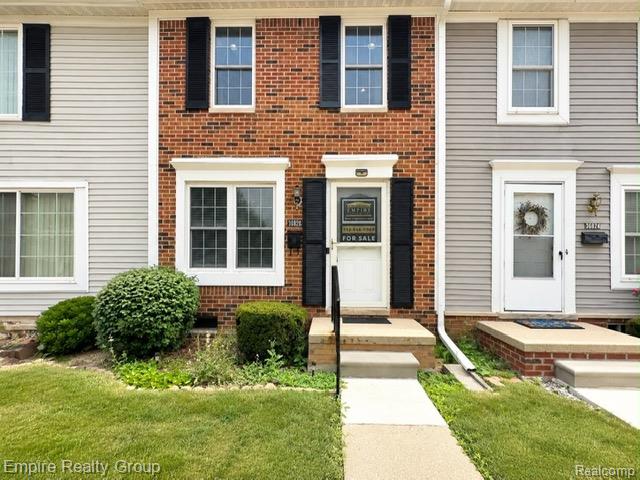 36826 Park Place Drive Property Photo 1