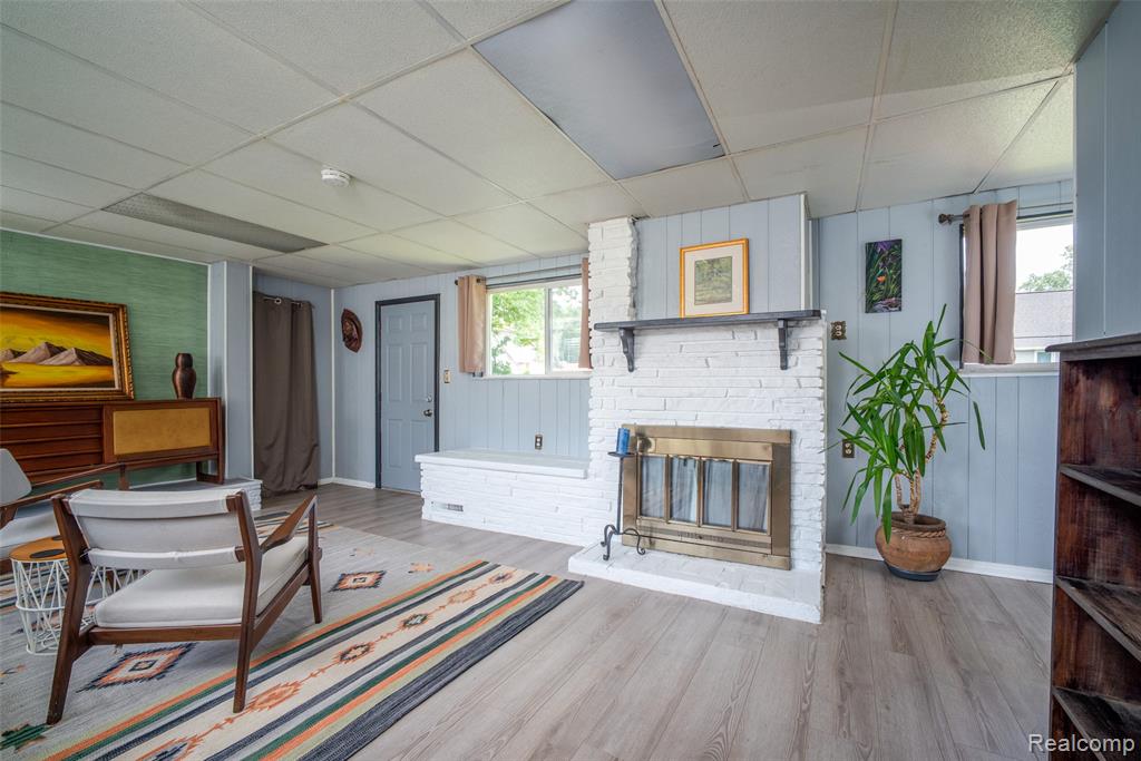 5990 Jackson Street Property Photo 4