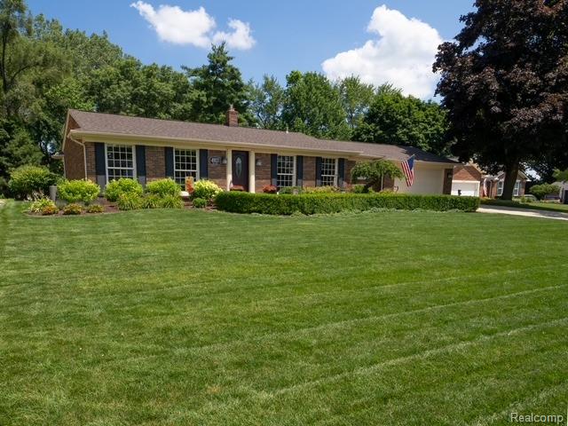 4923 Dusk Drive