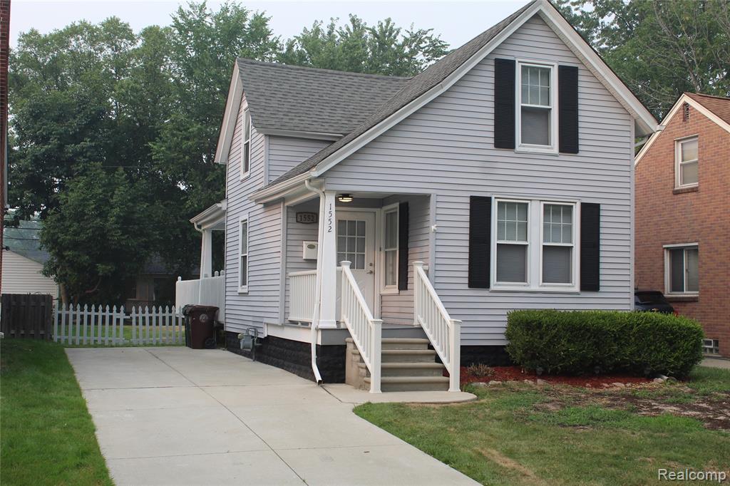 1552 Brys Drive Property Photo 1