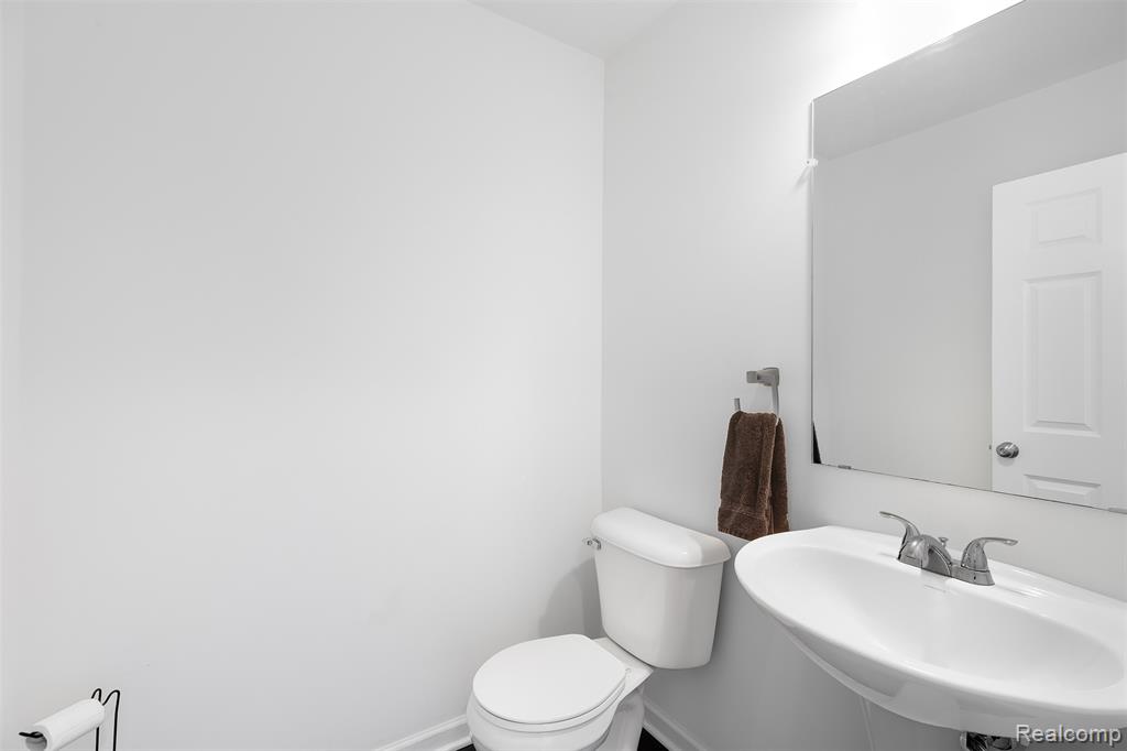 21422 Navarra Drive Property Photo 18