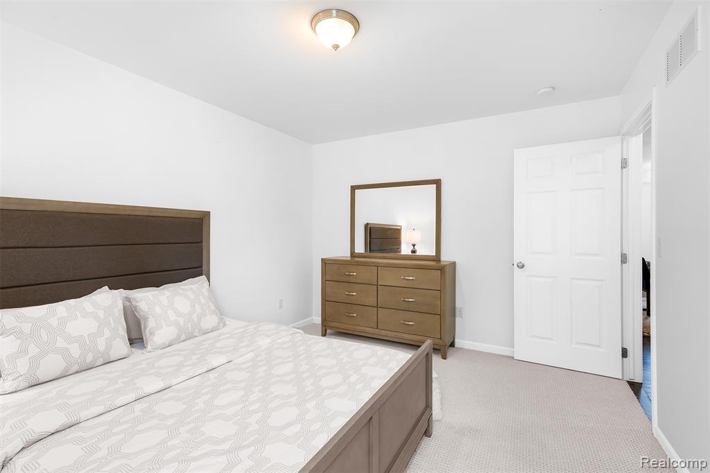 21422 Navarra Drive Property Photo 32