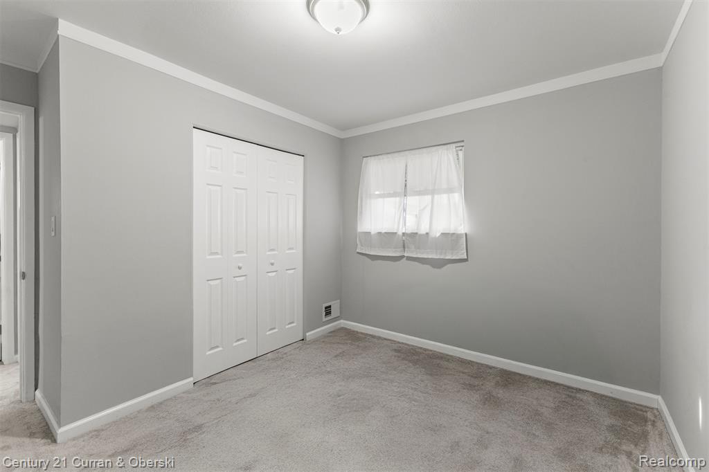 7120 Jackson Avenue Property Photo 6