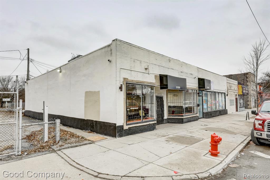 21559 Grand River Avenue Property Photo 1