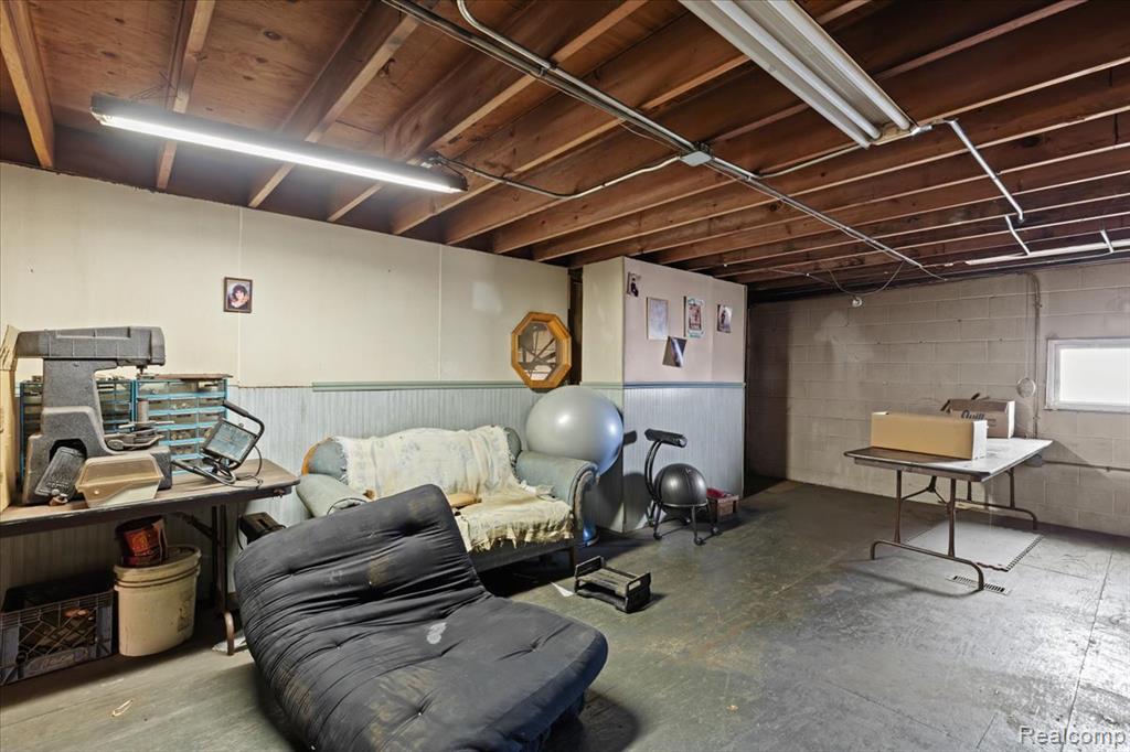 4070 5th Street Property Photo 22