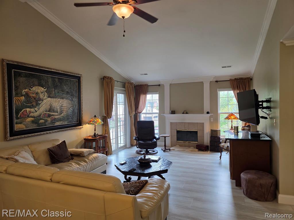 3391 Tremonte Circle Property Photo 9