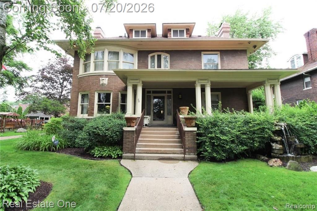 90 EDISON Street Property Photo 1