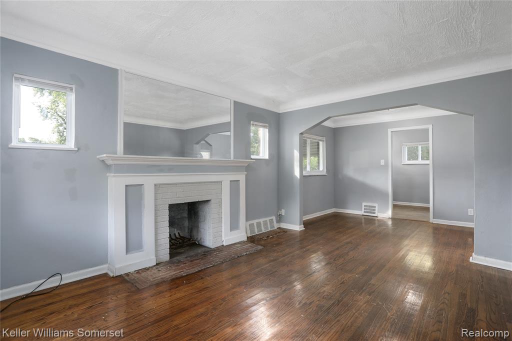 15431 Cruse Street Property Photo 6