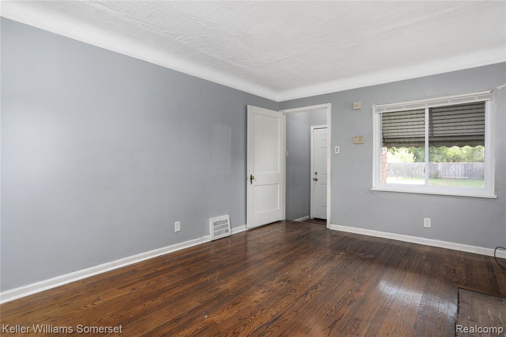 15431 Cruse Street Property Photo 7